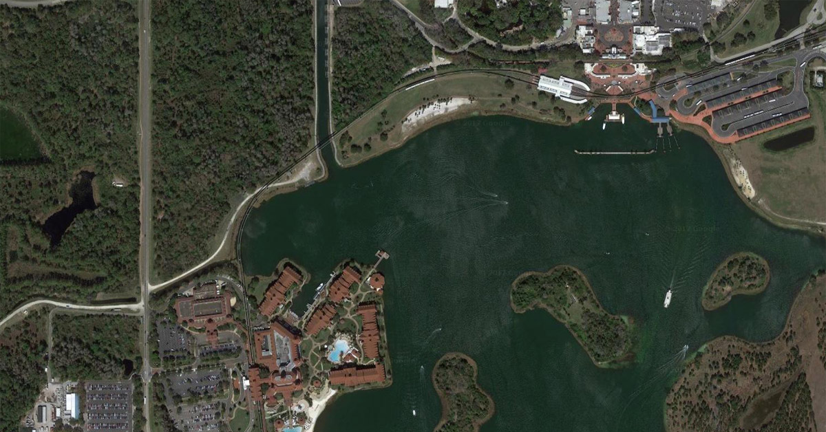 can you walk from the grand floridain to the magic kingdom